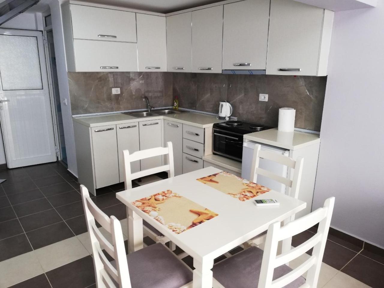 Ferienwohnung Sweet Dreams Apartament Sarandë Exterior foto